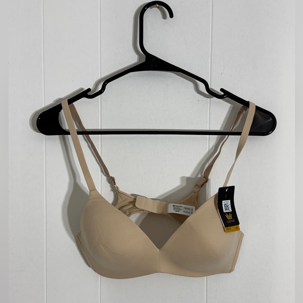 Wacoal Women's How Perfect Soft Cup Bra NWT - Picture 2 of 6